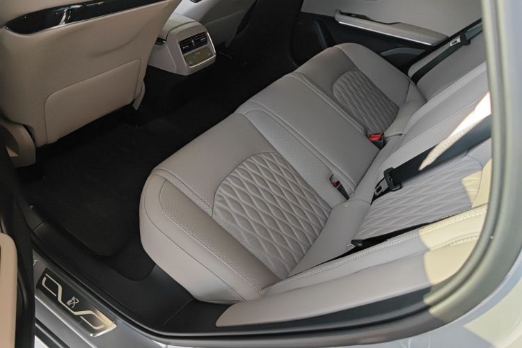 比亚迪 汉 2025款 EV 701KM激光雷达智驾型中控内饰21