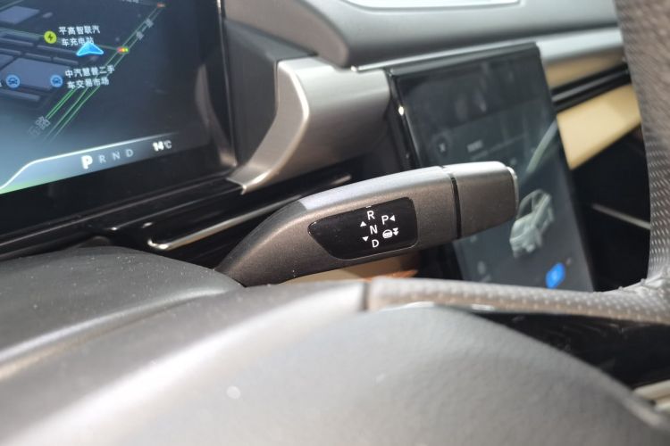 小鹏P5 2022款 460E+中控内饰18