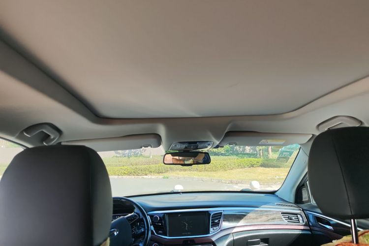 广汽传祺 传祺GS8 2017款 320T 两驱豪华智联版（七座）局部细节22