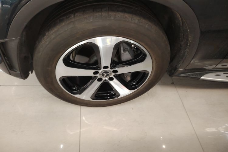 奔驰GLC 2022款 改款三 GLC 260 L 4MATIC 动感型车身外观6007