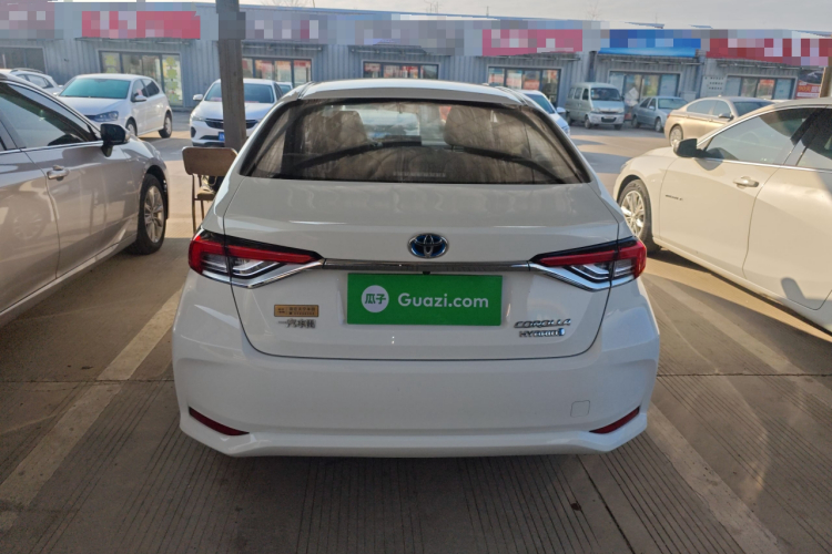 丰田 卡罗拉 2021款 双擎 1.8L E-CVT精英版车身外观6004