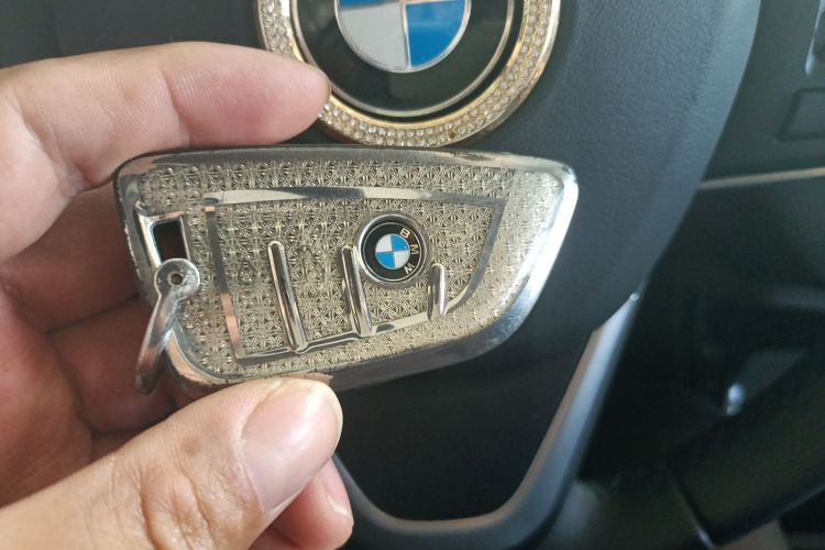 宝马X1 2019款 sDrive18Li 尊享型中控内饰11