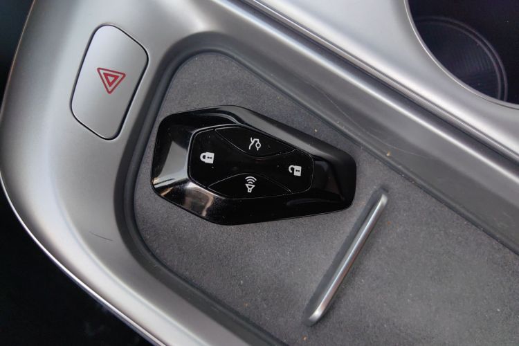 ARCFOX极狐 极狐 阿尔法T5(ARCFOX αT5) 2025款 520 MAX中控内饰11