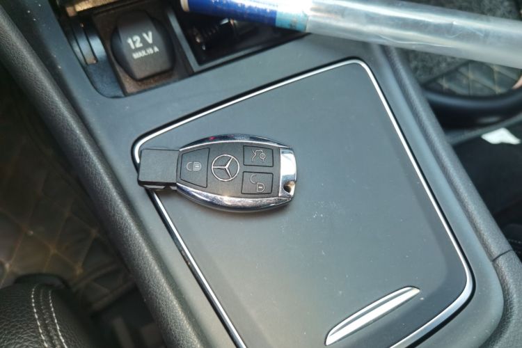 奔驰CLA 2018款 CLA 200 动感型中控内饰7001