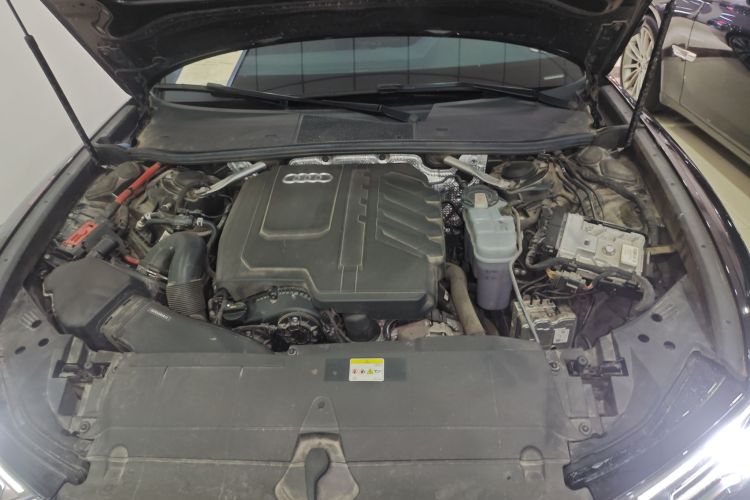 奥迪A6L 2023款 改款 45 TFSI quattro 臻选动感型局部细节24