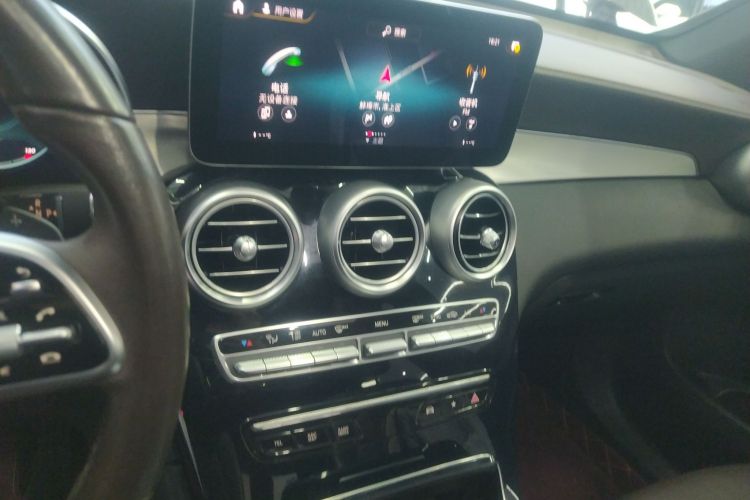 奔驰GLC 2022款 改款三 GLC 260 L 4MATIC 动感型中控内饰16