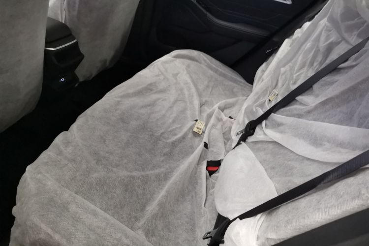 吉利汽车 帝豪 2026款 第4代 400万纪念款 1.5L 手动超越型中控内饰21