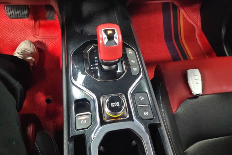 吉利汽车 吉利icon 2020款 1.5TD i9 BSG中控内饰18