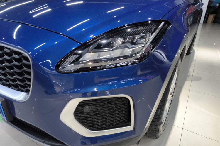 捷豹E-PACE 2024款 青春运动版 R-DYNAMIC局部细节36