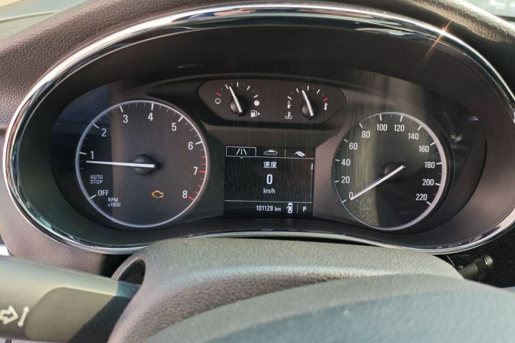 别克 昂科拉 2018款 18T 自动两驱都市领先型中控内饰14