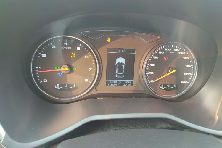 思皓X8 2021款 300T DCT尊贵智联版 5座中控内饰14