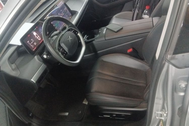 小鹏P7 2022款 625E局部细节19