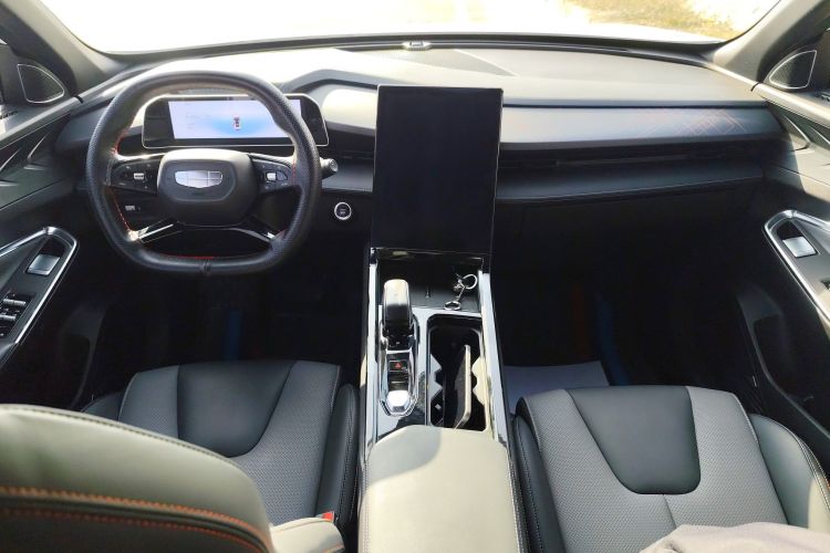 吉利汽车 2023款 博越COOL 1.5TD 智慧型中控内饰12