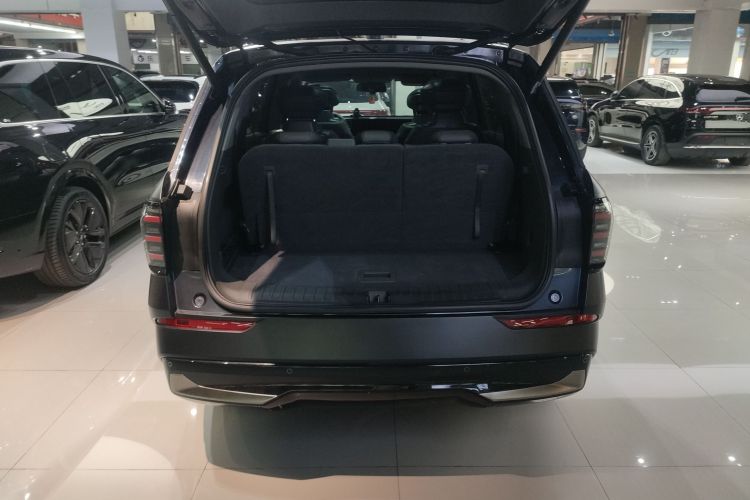 福特 2023款 锐界L 2.0T EcoBoost E混动四驱七座至尊型机舱底盘23