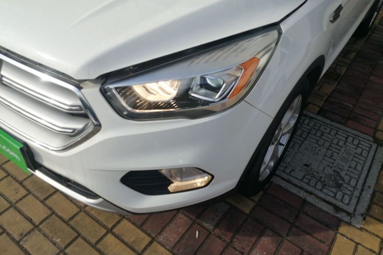 福特 翼虎 2017款 EcoBoost 180 两驱精翼型局部细节36