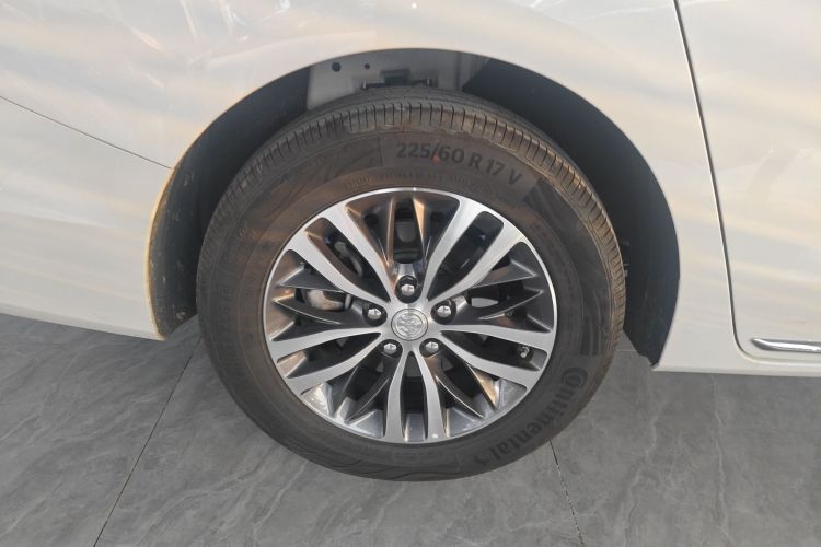 别克GL8 2023款 ES陆尊 尊享型车身外观6008