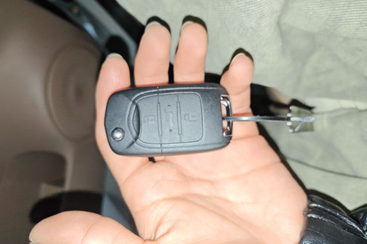 五菱汽车 宏光MINIEV 2025款 四门版 进阶款中控内饰11