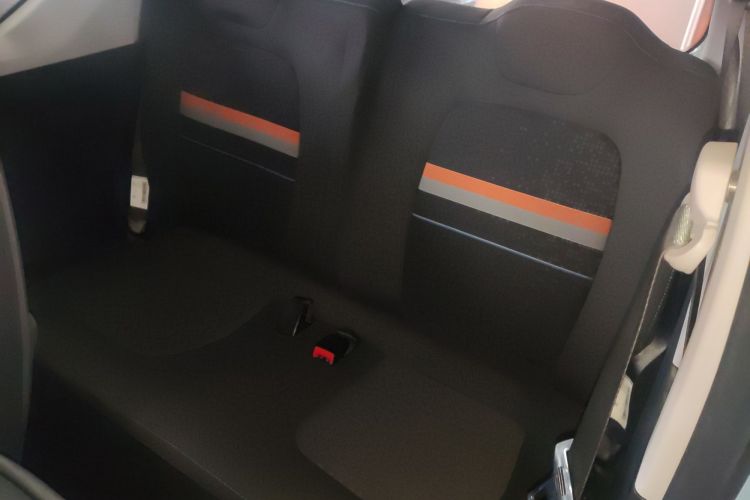 五菱汽车 宏光MINIEV 2020款 自在款 磷酸铁锂中控内饰21