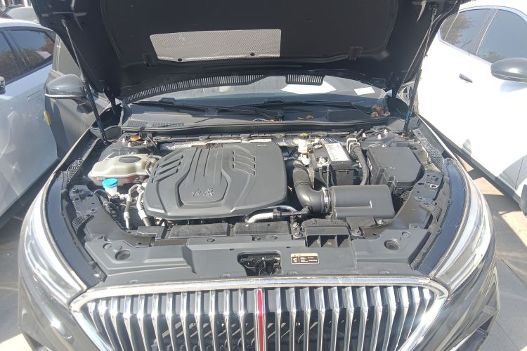 红旗H5 2022款 经典款 改款 1.5T DCT旗韵版机舱底盘24