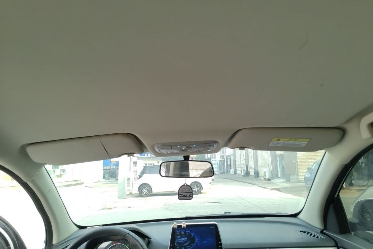 大运 悦虎 2022款 30.66kWh 两驱标准版中控内饰22