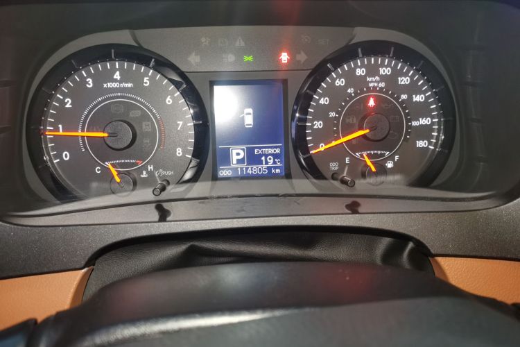 丰田 SIENNA 2015款 3.5L 四驱L中控内饰15