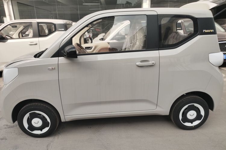 五菱汽车 宏光MINIEV 2024款 第三代 215km 青春版车身外观6003