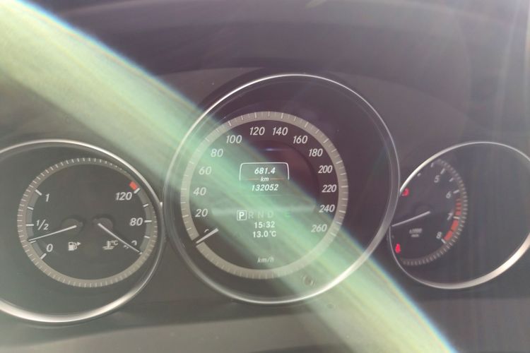 奔驰C级 2013款 C 180 CGI 经典型中控内饰15