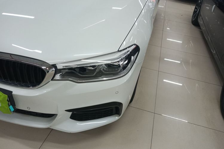 宝马5系 2018款 525Li M运动套装局部细节36