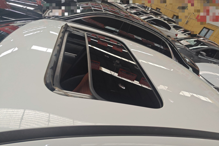 奔驰C级 2022款 改款 C 200 L 运动版局部细节57