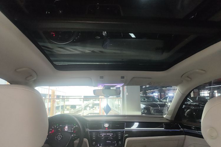 大众 辉昂 2016款 380TSI 两驱至尊版局部细节22