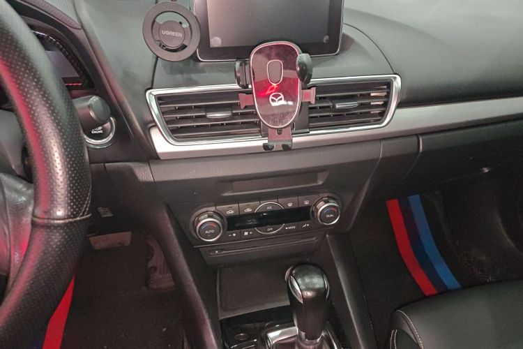 马自达3 昂克赛拉 2014款 三厢 1.5L 自动豪华型局部细节16