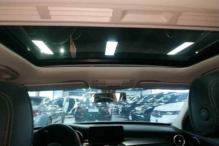 奔驰C级 2020款 改款 C 200 L 时尚型运动版中控内饰22