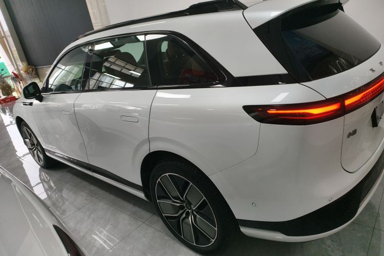 小鹏G9 2022款 702 Pro车身外观6003