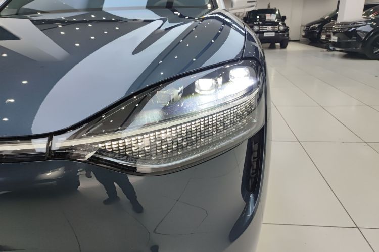 鸿蒙智行 问界M9 2024款 增程 Ultra版 52kWh 5座版局部细节36