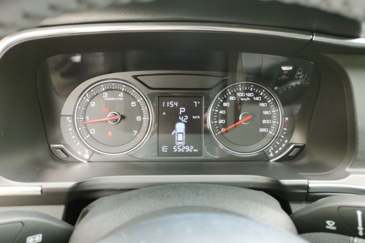 众泰T600 Coupe 2017款 1.5T 自动尊享型中控内饰14