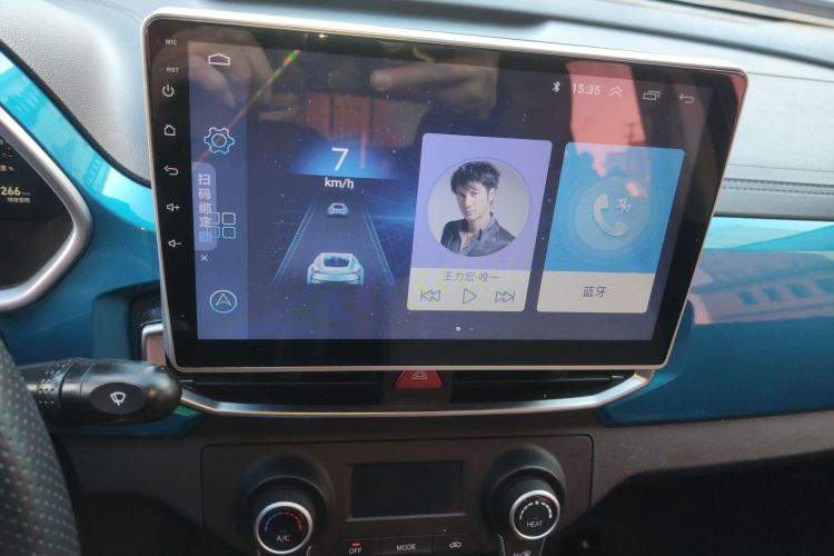 北汽新能源EC3 2019款 灵动版中控内饰16