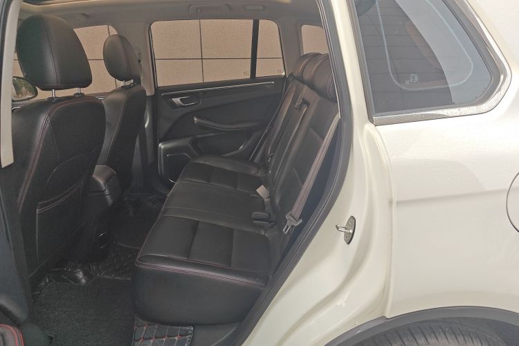 众泰 大迈X5 2015款 1.5T CVT知县型 国IV中控内饰7004