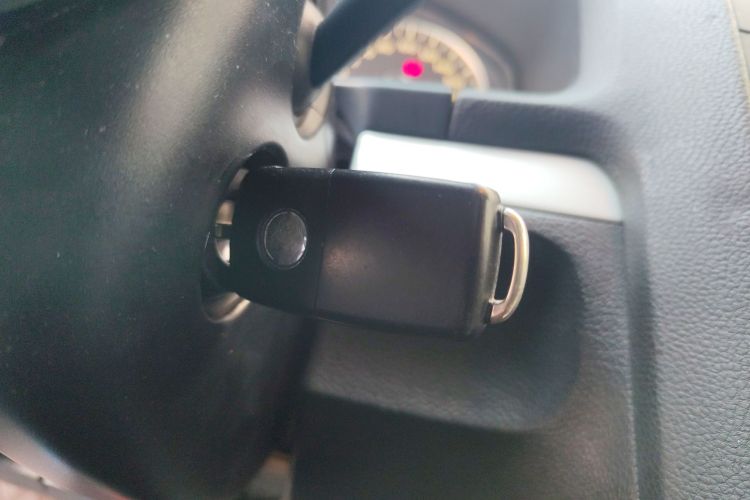 大众 速腾 2011款 1.4TSI 自动技术型中控内饰7001