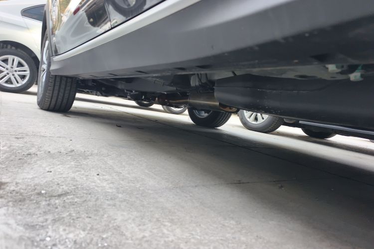 荣威RX5 2025款 PLUS 330TGI 自动领潮智惠版局部细节9002