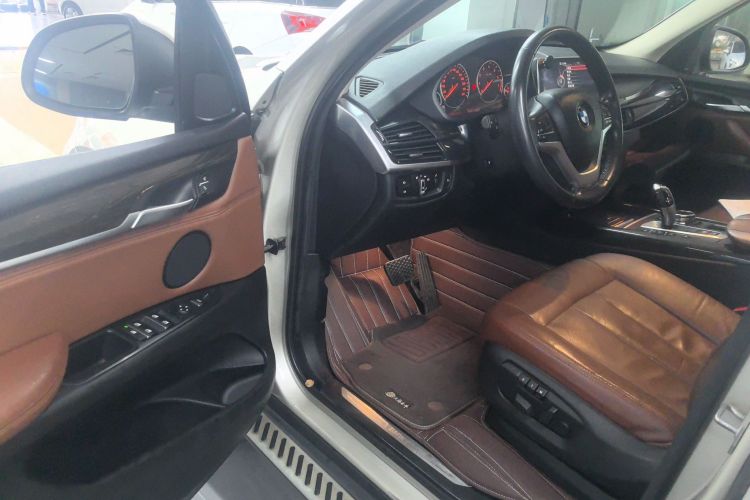 宝马X5(进口) 2014款 xDrive35i 豪华型中控内饰20