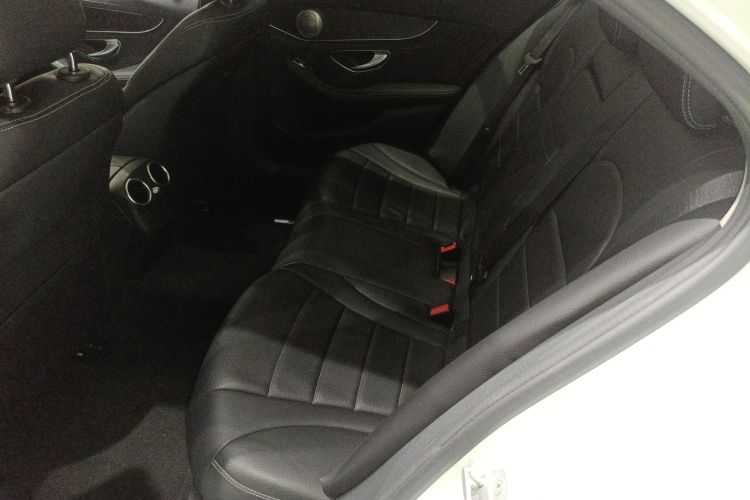 奔驰C级 2015款 C 200 L 运动型中控内饰7004