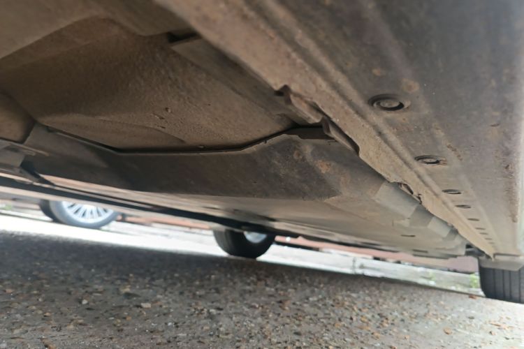 日产 轩逸 2021款 1.6L XL CVT悦享版局部细节9004