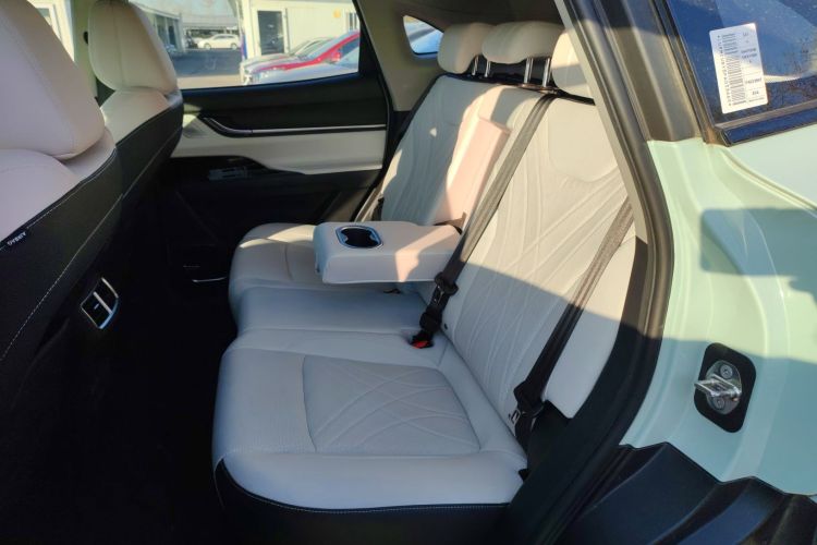 奇瑞新能源 奇瑞舒享家 2023款 512km Max中控内饰21