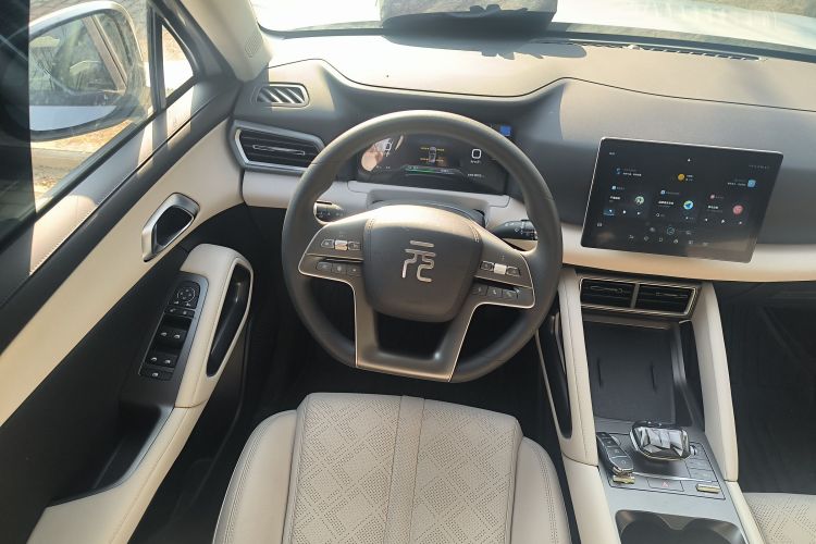 比亚迪 元UP 2024款  401KM 活力版中控内饰13