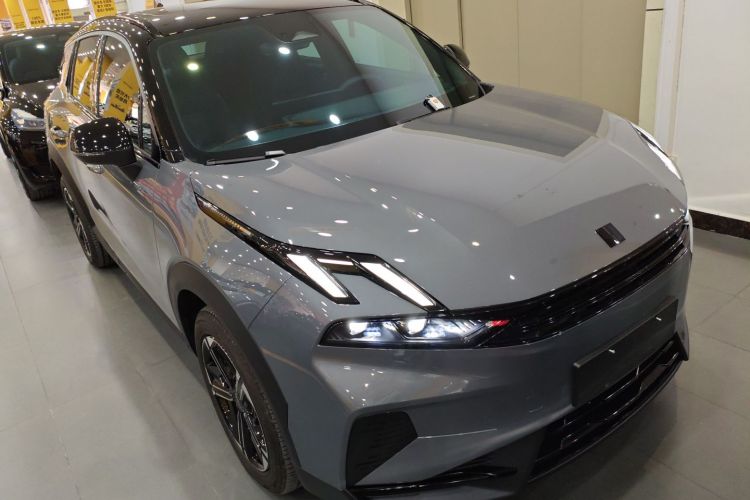 领克06 EM-P 2023款 EM-P 126长续航Halo车身外观3