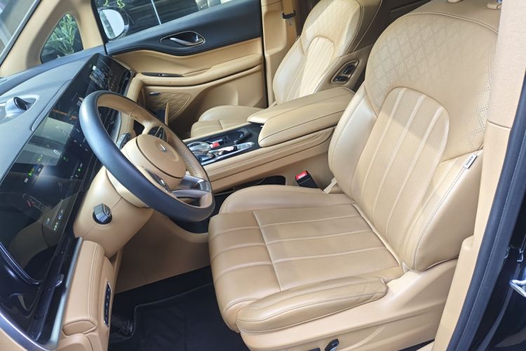 岚图汽车 岚图梦想家 2024款 PHEV 超长续航卓越版中控内饰19