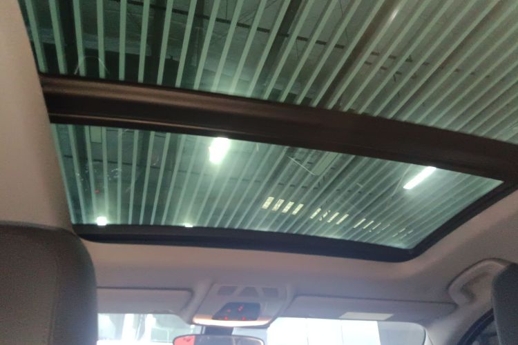 宝马1系 2018款 118i 运动型中控内饰22