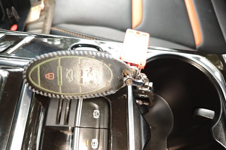 奔腾T77 2019款 230 TID 自动豪华型 国V中控内饰7001