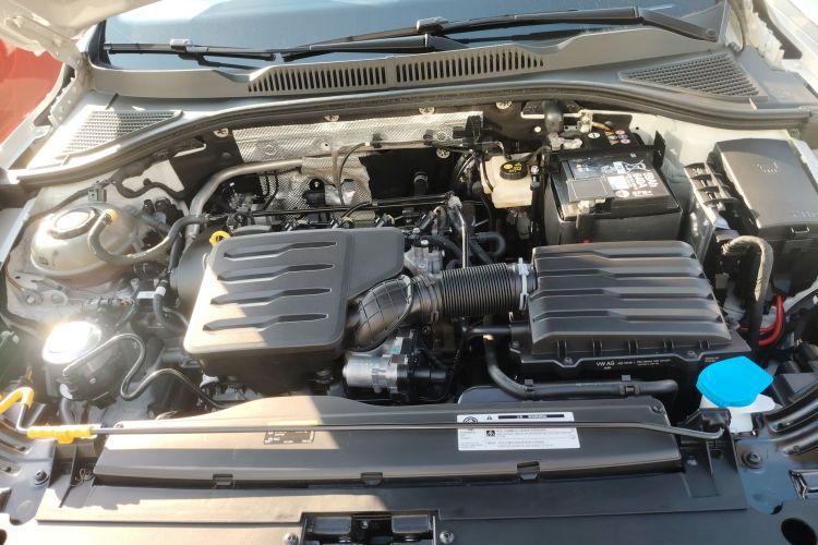 大众 朗逸 2024款 1.5L 自动星空五百万版机舱底盘24