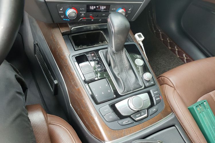 奥迪A6L 2016款 50 TFSI quattro 尊享型局部细节18